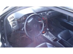 mercedes-benz clase e (w210) berlina diesel del año 1998 2