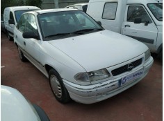 opel astra f berlina del año 1994