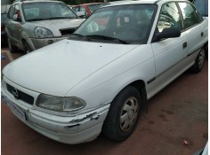 opel astra f berlina del año 1994 2