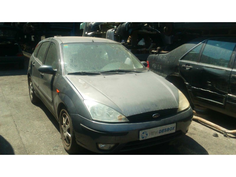 ford focus berlina (cak) del año 2004