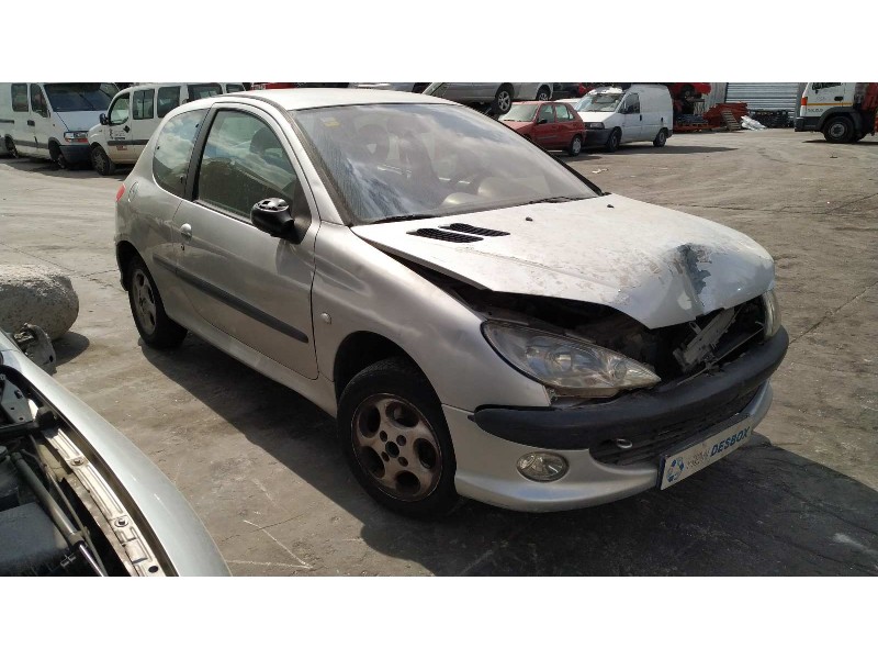 peugeot 206 4-trg. del año 2002