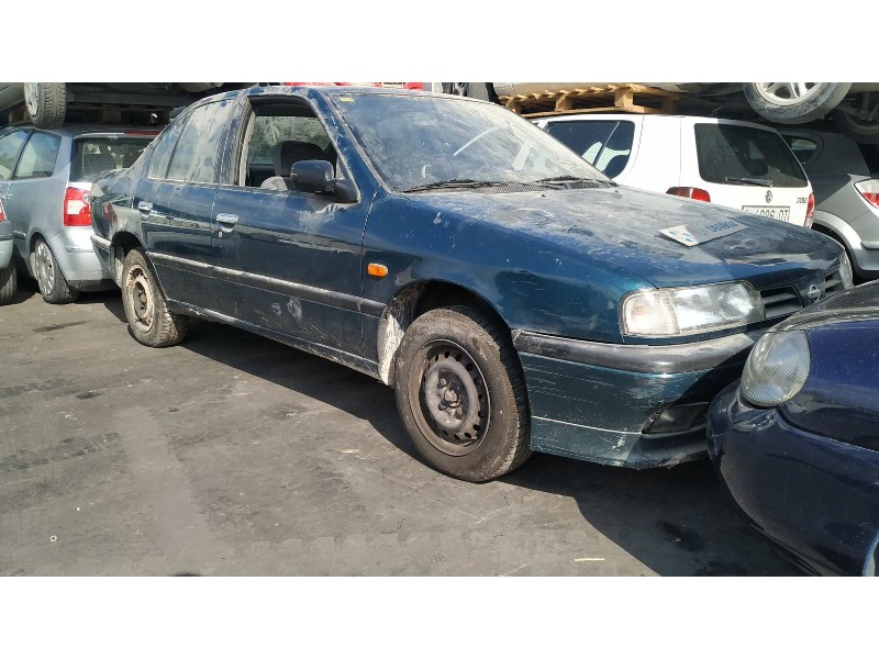 nissan primera berlina (p11) del año 2003