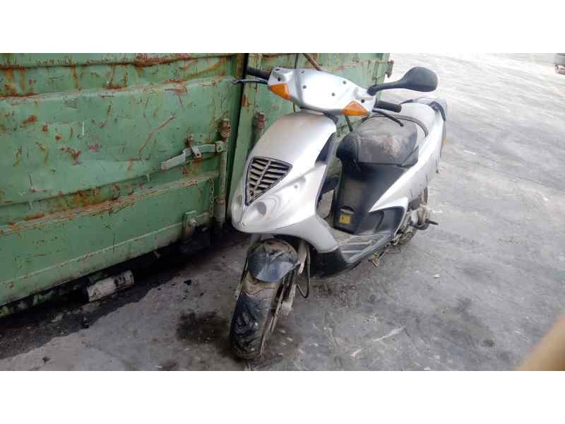 piaggio (vespa) nrg del año 2002