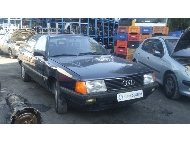 audi 100 berlina (443) del año 1989