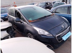 peugeot 5008 del año 2015