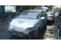 kia carnival ii del año 2003 2