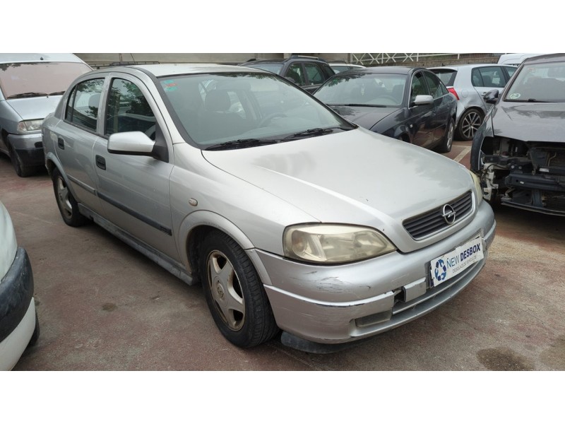 opel astra g berlina del año 1999