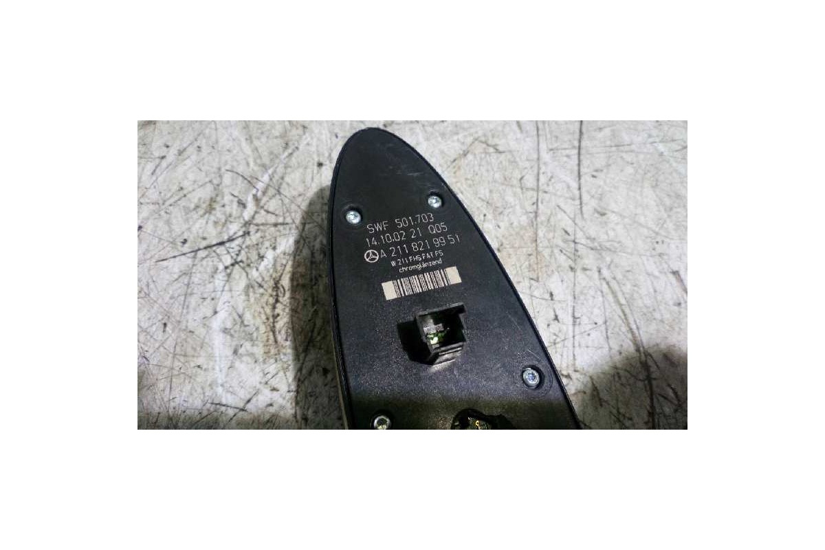 Recambio de mando elevalunas delantero izquierdo para mercedes-benz clase e (w211) berlina 3.2 cdi cat referencia OEM IAM A21182