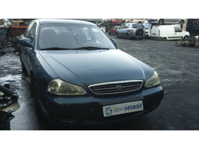 kia clarus del año 2000