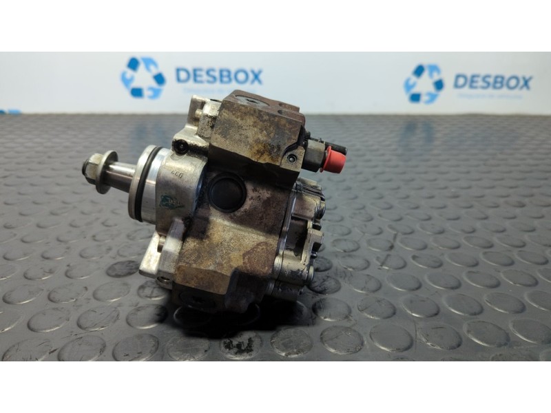 Recambio de bomba inyeccion para opel vivaro 2.5 dti / cdti cat (g9u-730 / lj9) referencia OEM IAM 8200457039  