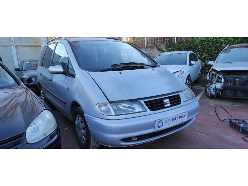 seat alhambra (7v8) del año 1999