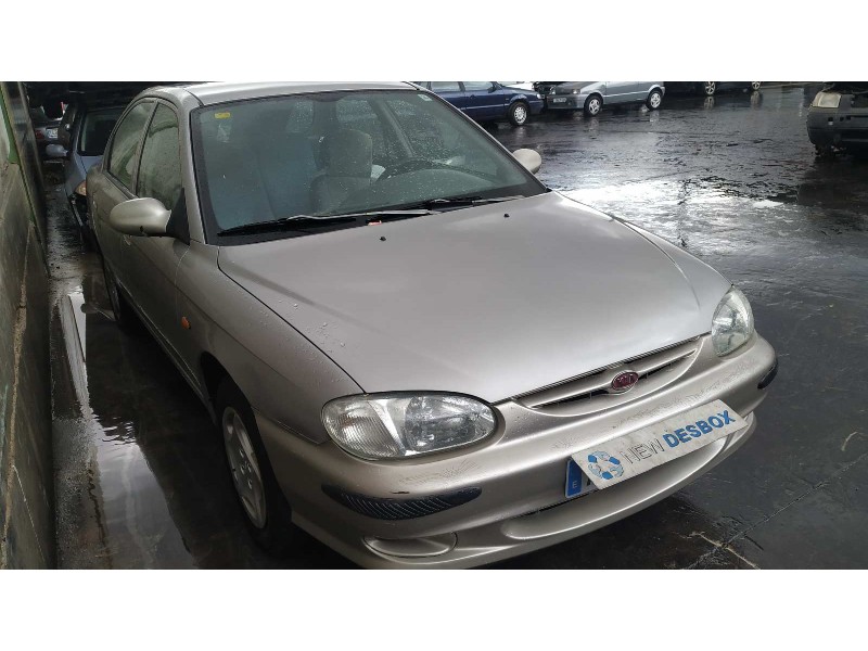 kia sephia del año 2000