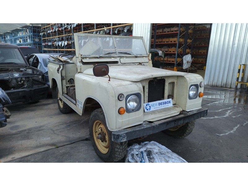 land rover santana del año 1975