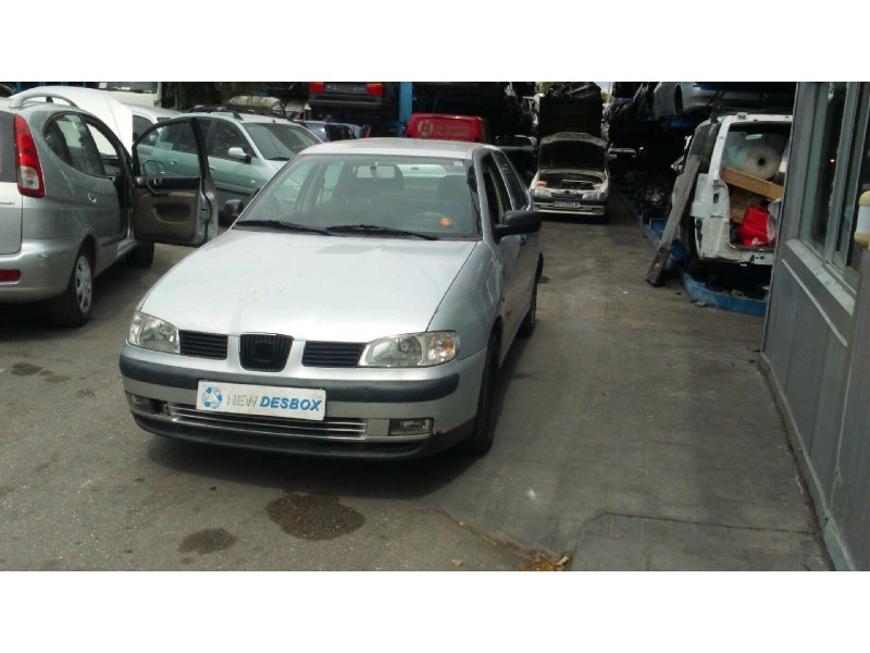 seat cordoba berlina (6k2) del año 2002