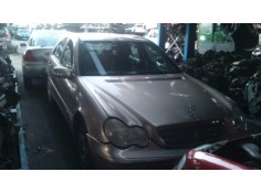 mercedes-benz clase c (w203) berlina del año 2007 2