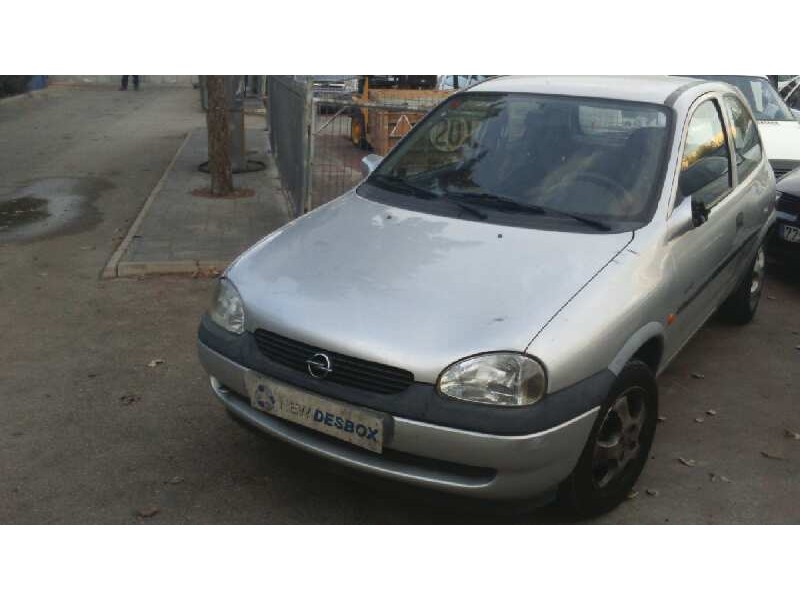 opel corsa b del año 2000