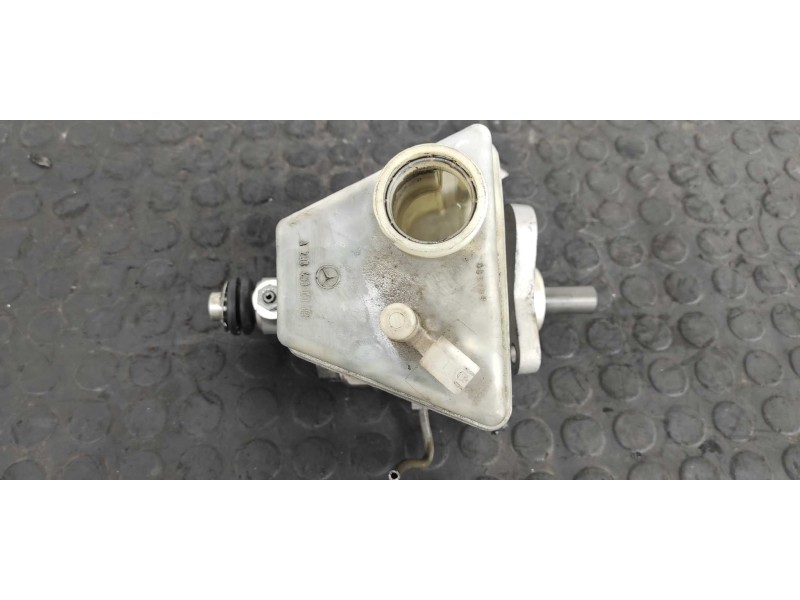Recambio de bomba freno para mercedes-benz clase c (w203) sportcoupe 1.8 cat referencia OEM IAM A2034300002  