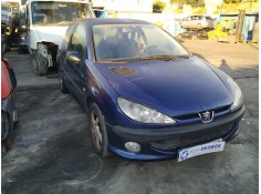 peugeot 206 berlina del año 2001