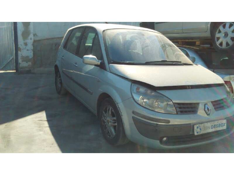 renault scenic ii del año 2004