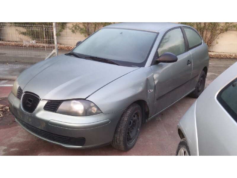 seat ibiza (6l1) del año 2003