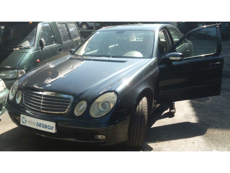 mercedes-benz clase e (w211) berlina del año 2005