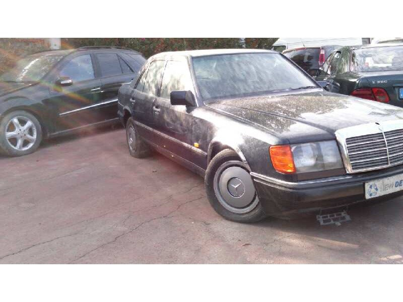 mercedes-benz clase e (w124) berlina del año 1996