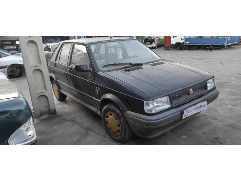 seat ibiza del año 1985