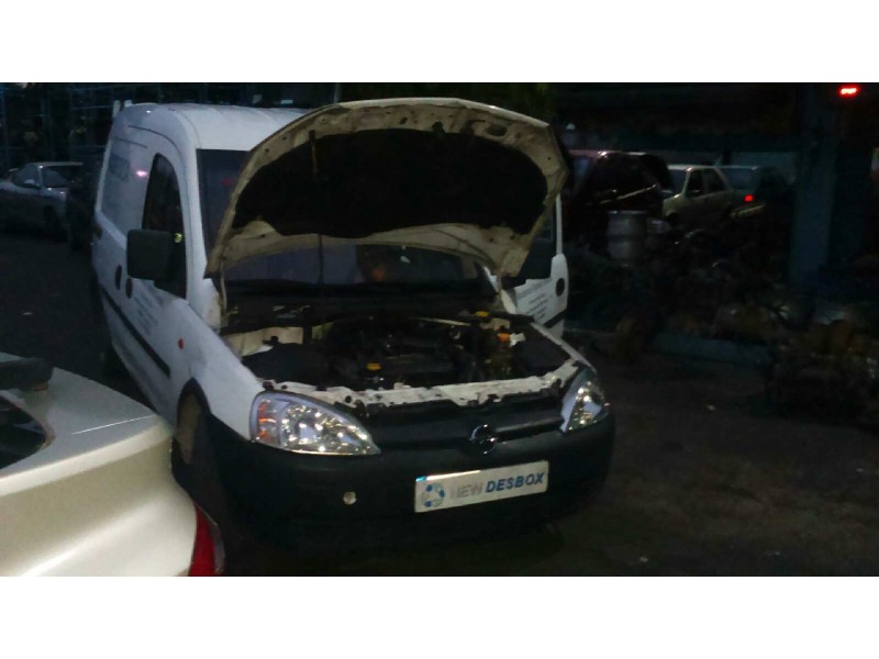 opel combo (corsa c) del año 2002