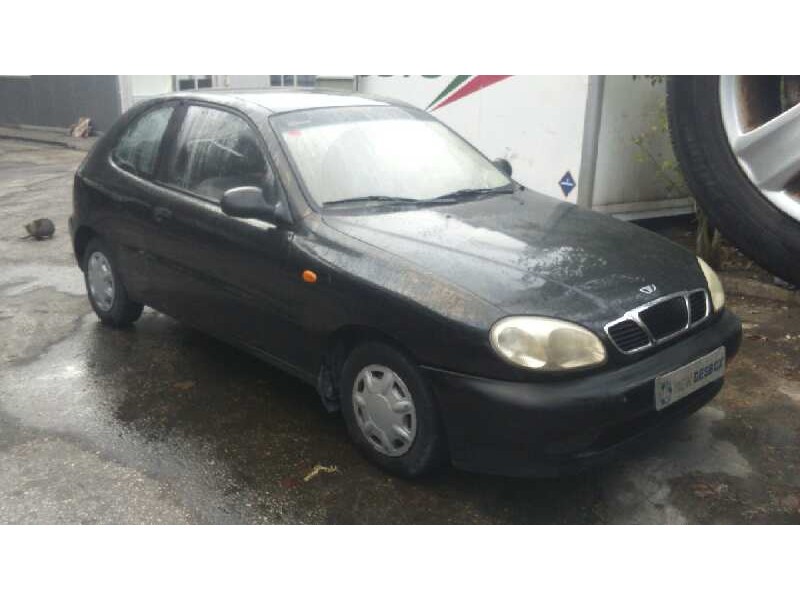 daewoo lanos del año 2002