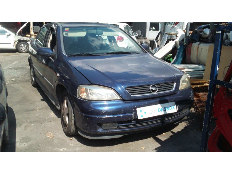 opel astra g berlina del año 1998