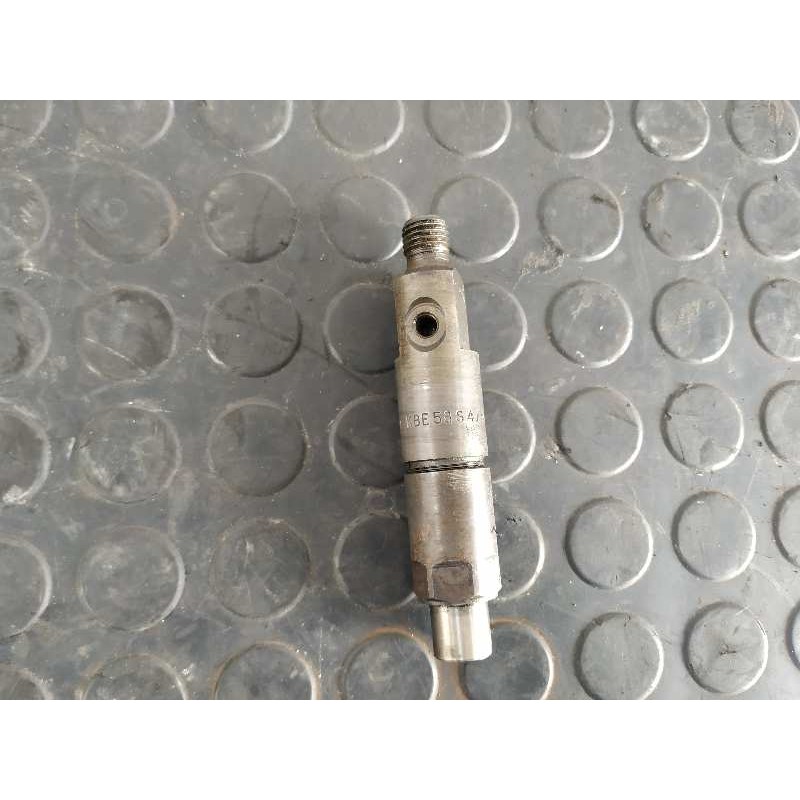 Recambio de inyector para fiat ducato bus 2.4 diesel referencia OEM IAM KBE58S44  