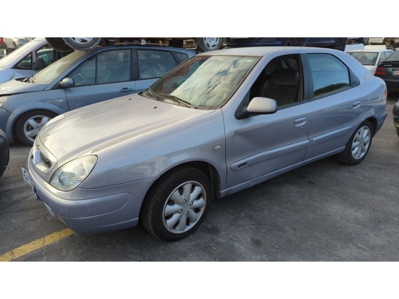 citroen xsara berlina del año 2001