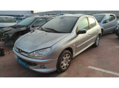 peugeot 206 berlina del año 2004 2