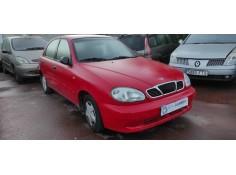 daewoo lanos del año 2001 2