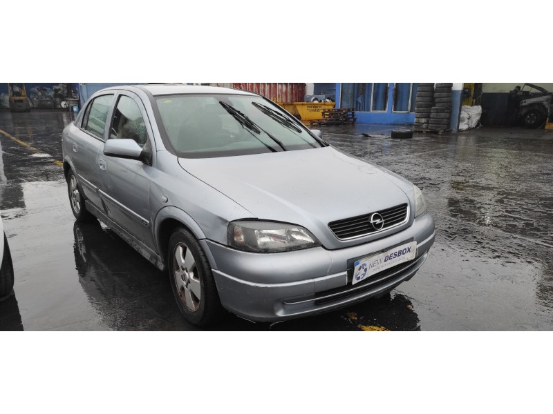 opel astra g berlina del año 2003