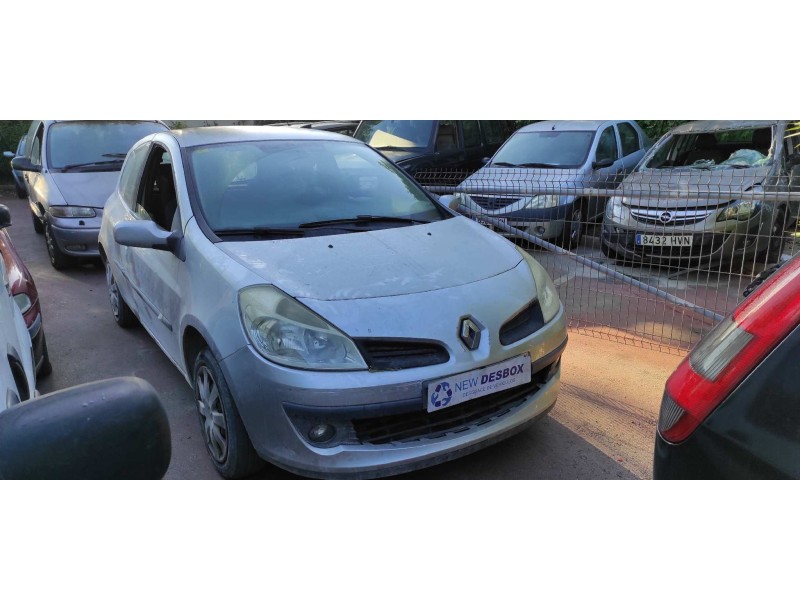 renault clio iii del año 2008