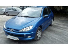 peugeot 206 berlina del año 2005 2