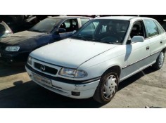 opel astra f berlina del año 1997 2