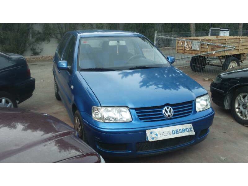 volkswagen polo berlina (6n2) del año 2000