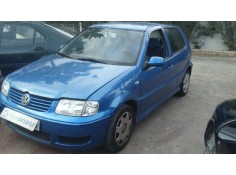 volkswagen polo berlina (6n2) del año 2000 2