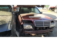 mercedes-benz clase c (w202) berlina del año 1995