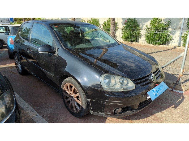 volkswagen golf v berlina (1k1) del año 2005