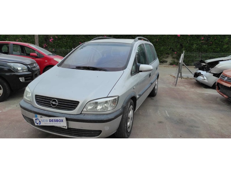 opel zafira a del año 2001