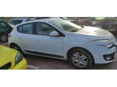 renault megane iii berlina 5 p del año 2012 2