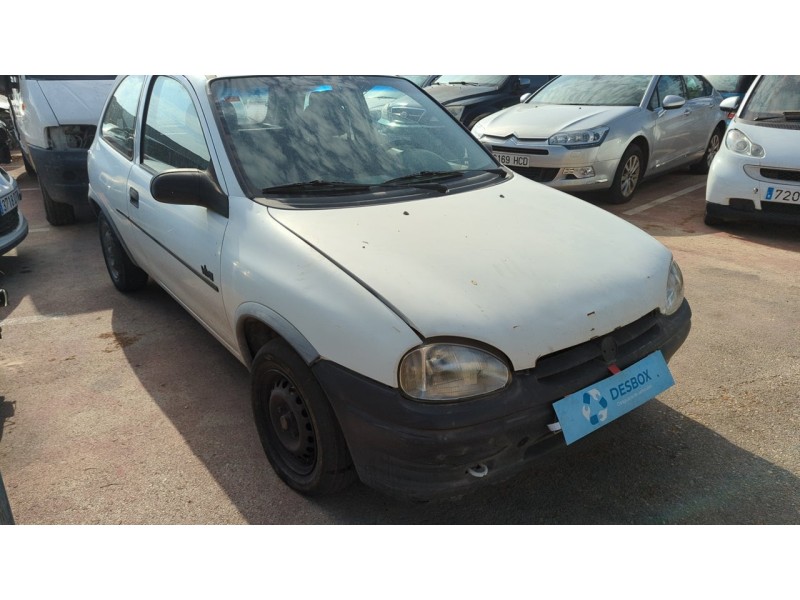 opel corsa b del año 1996