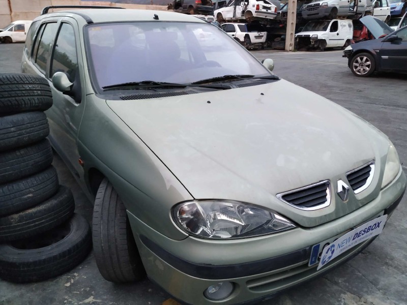 renault megane i berlina hatchback (ba0) del año 2000