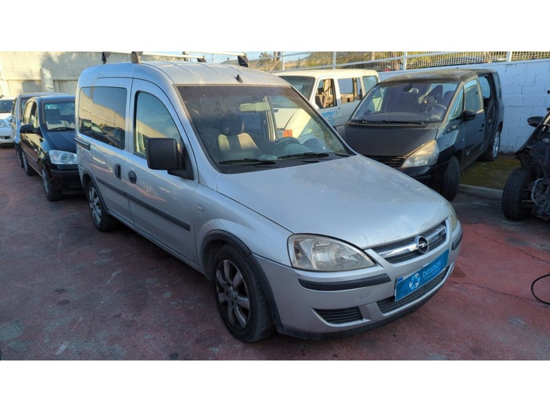 opel combo (corsa c) del año 2005