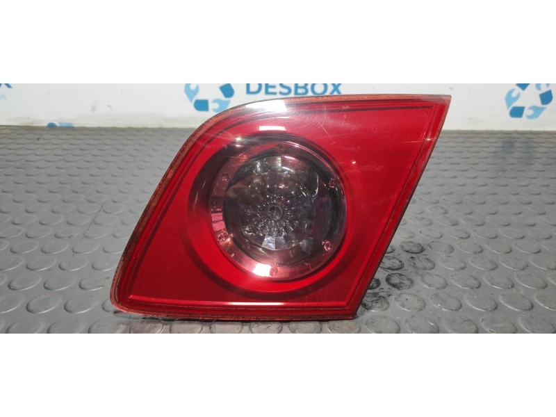 Recambio de piloto porton derecho para mazda 3 berlina (bk) 1.6 crdt active referencia OEM IAM P2913R  