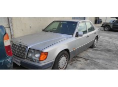 mercedes-benz clase e (w124) berlina del año 1990