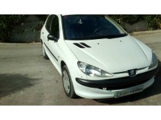 peugeot 206 4-trg. del año 2002